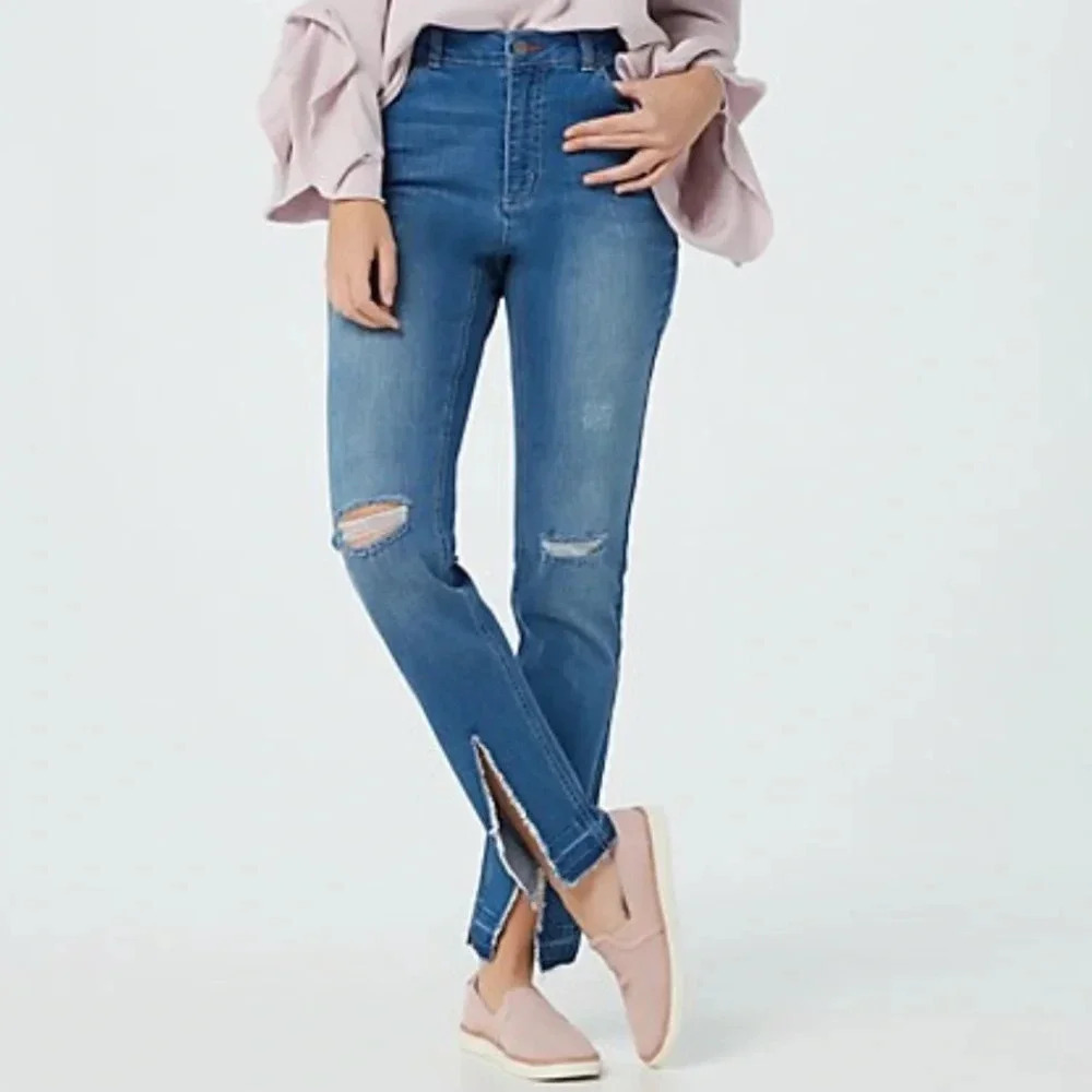 PEACE LOVE WORLD GIRLFRIEND FIT JEANS